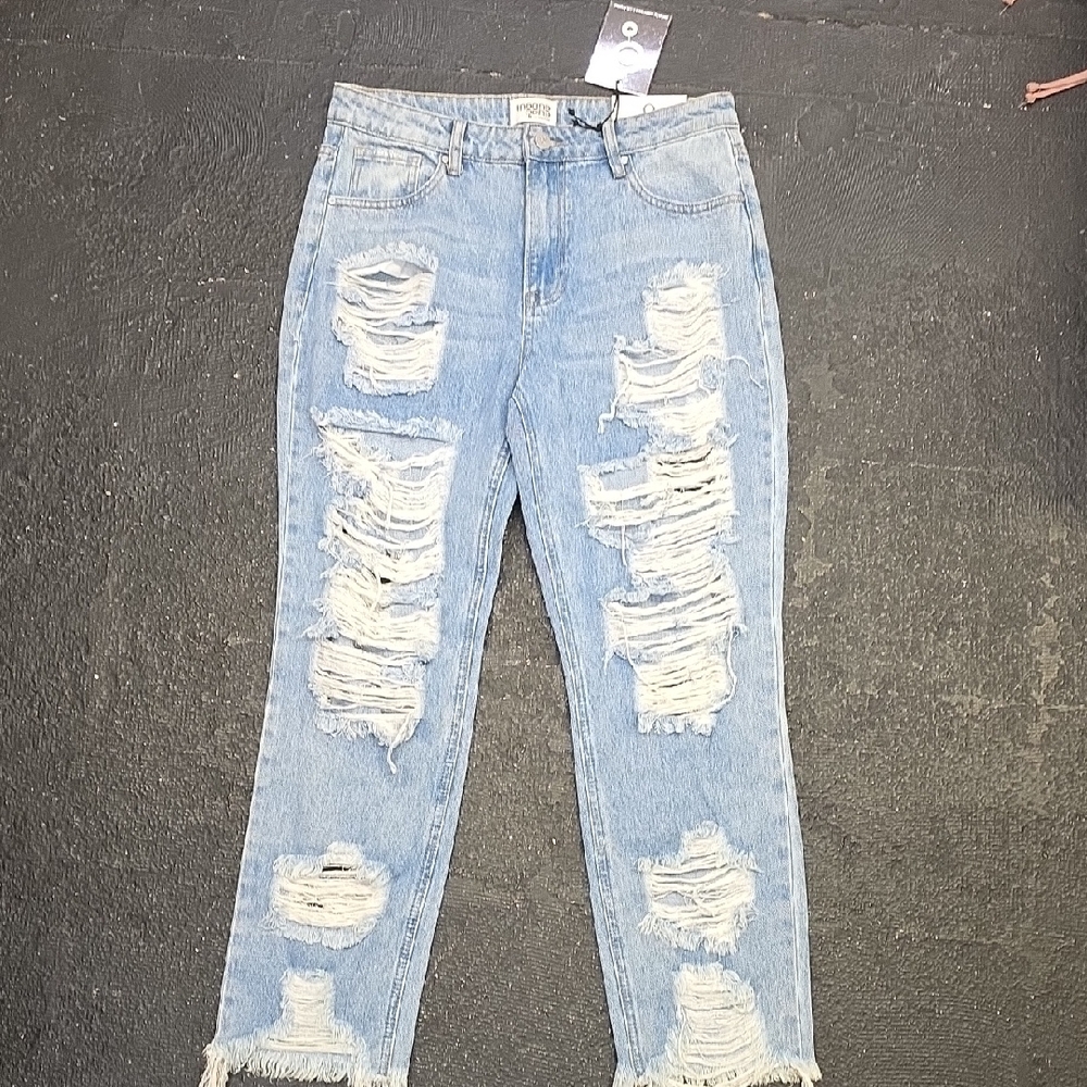 Classic Light Blue Distressed Straight Leg Jeans